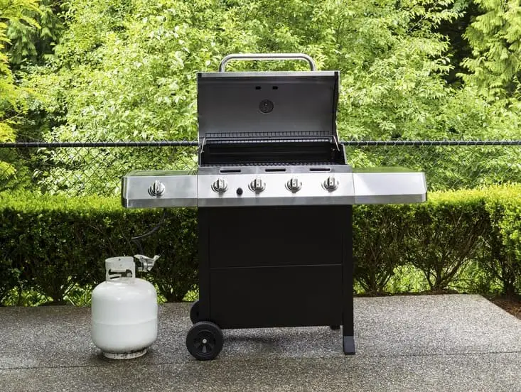 Propane Gas Grill with gas tank